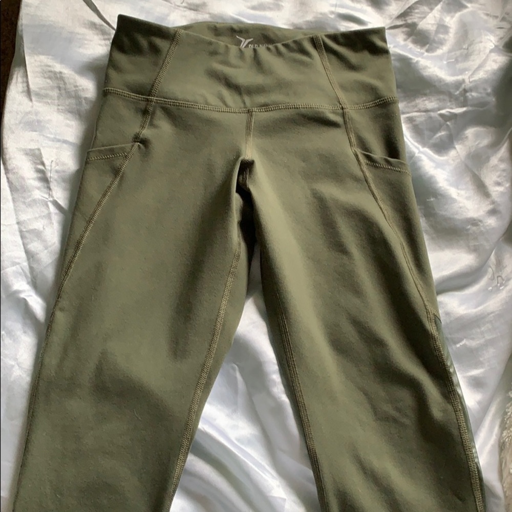 Olive leggings